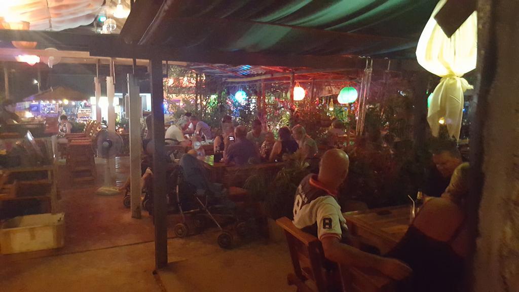 Patty'S Secret Garden Otel Ko Lanta Dış mekan fotoğraf